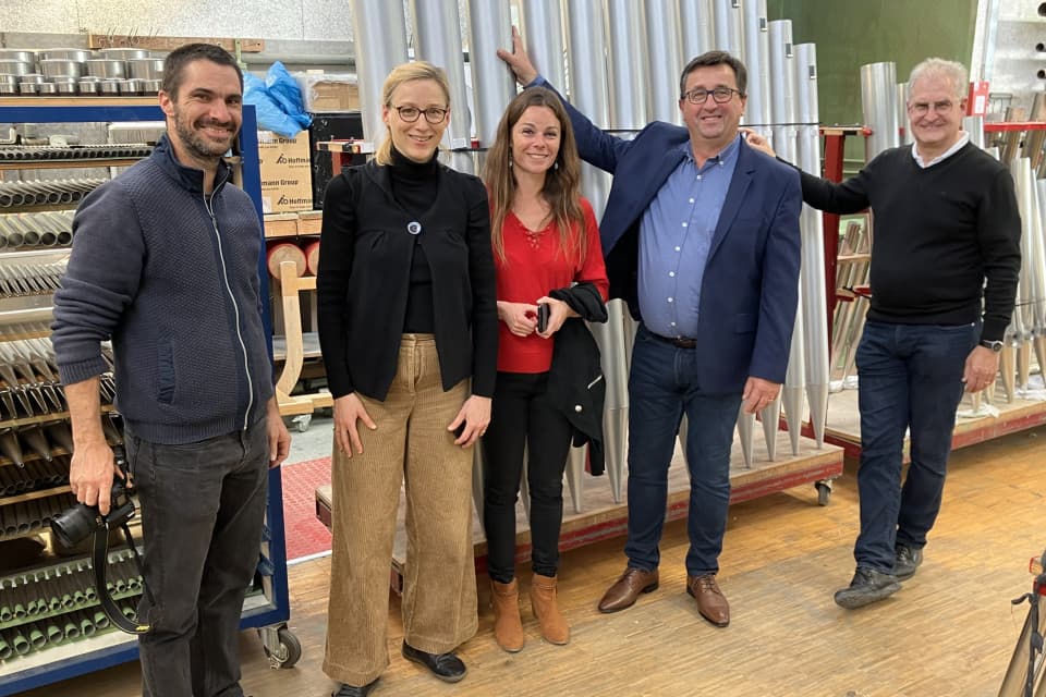 French delegation from L'Isle Adam visits the company