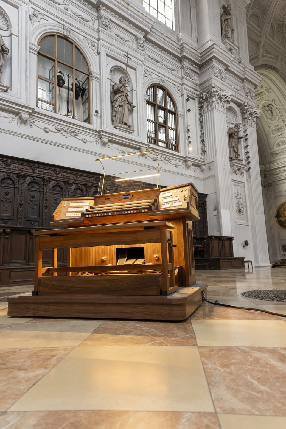St Michael's, Munich (Jesuit Church) - Choir organ (22/II)
